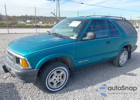 1995 Chevrolet Blazer from USA, damaged, VIN 1GNCT18W3S2147687